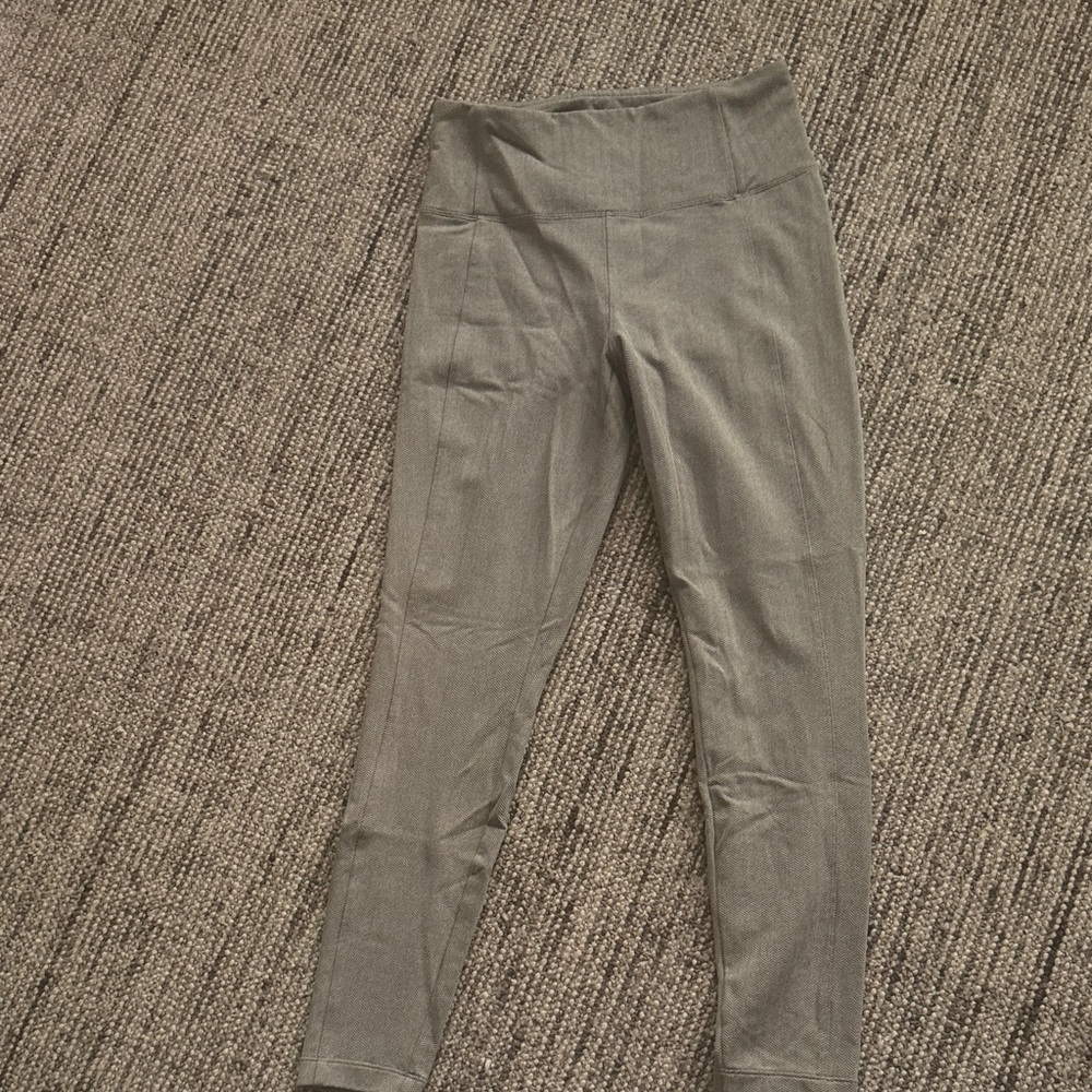 Gray High-Waisted Leggings